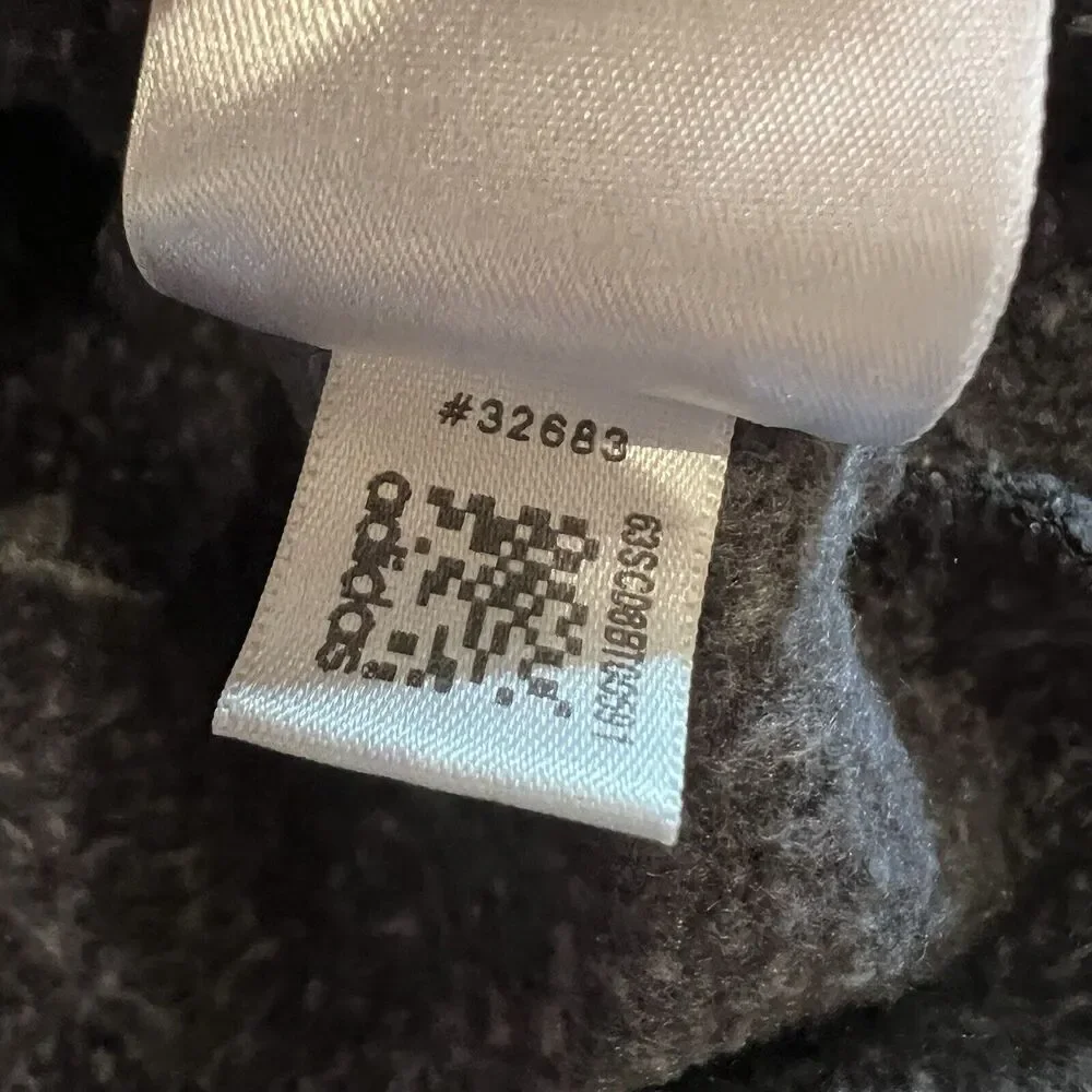 Adidas Pullover Sweatshirt Men’s‎ Medium Gray With Camo Design